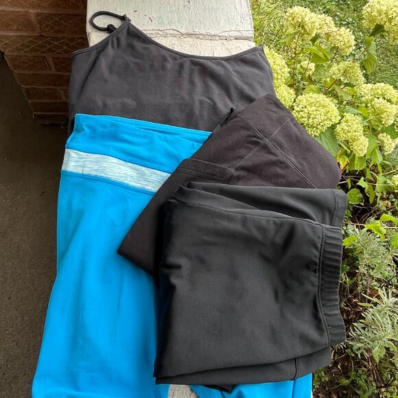 Lot 4 Lululemon Yoga Workout Cropped Capris Leggings Pants Gap Cami Tank S M - Picture 1 of 12